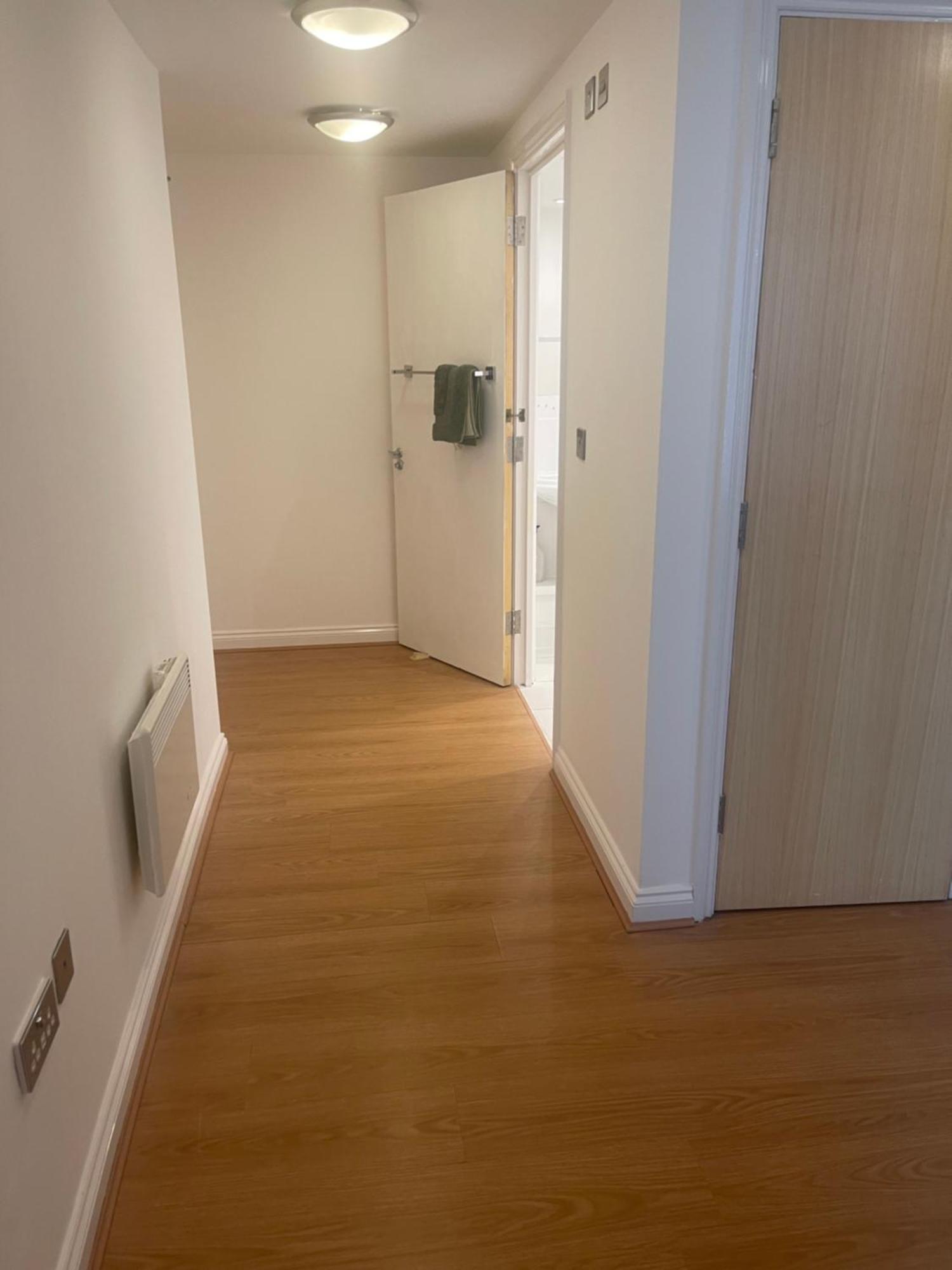 Urban Living At Its Stylish 4-bed Flat With Gym, Underground Parking , Prime Location, Just 2 Minutes From Borough Market & Tube Appartamento