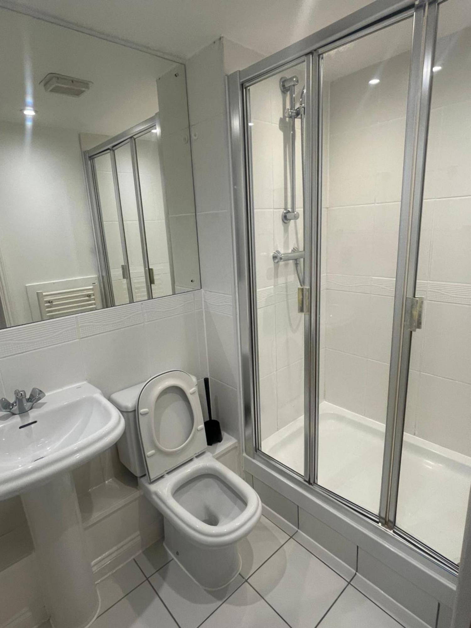 Appartamento Urban Living At Its Stylish 4-bed Flat With Gym, Underground Parking , Prime Location, Just 2 Minutes From Borough Market & Tube Londra